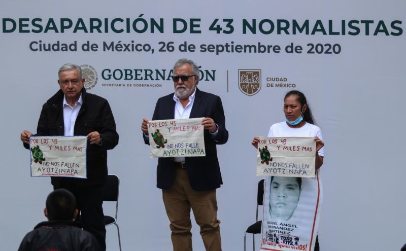 "It is not possible for criminals to be more powerful than you," says mother of missing normalist from Ayotzinapa to President Andrés Manuel López