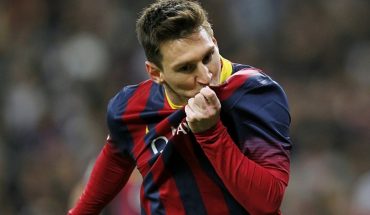 translated from Spanish: Lionel Messi and Barcelona, a love that turns 20