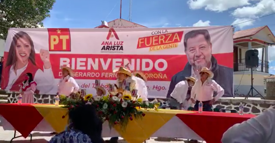 They throw eggs at Noroña in Hidalgo; holds governor accountable
