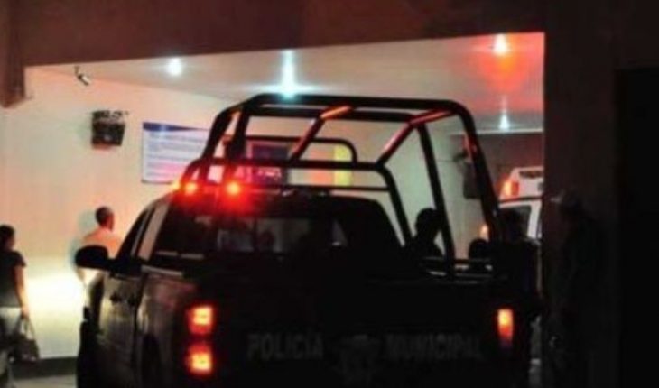 translated from Spanish: Young man accidentally injured with a devil’s gun in Los Mochis, Sinaloa