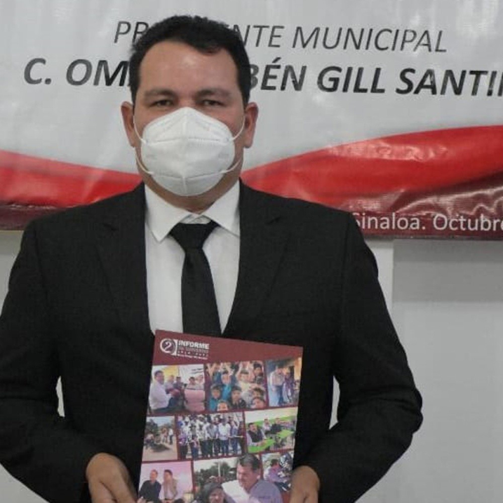 Alcalde de Choix, Omar Gill Santini, rinde su segundo informe