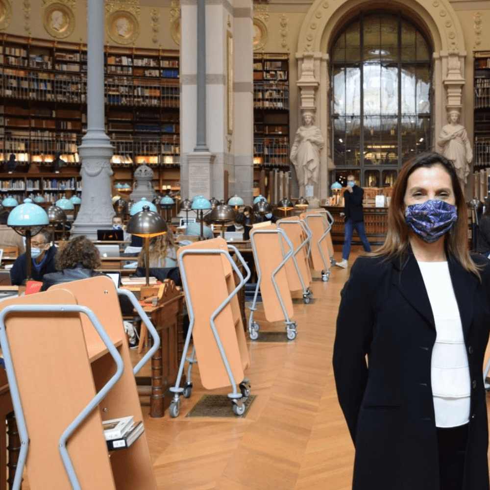 Asegura AMLO que Beatriz Gutiérrez fue a Francia por piezas arqueológicas