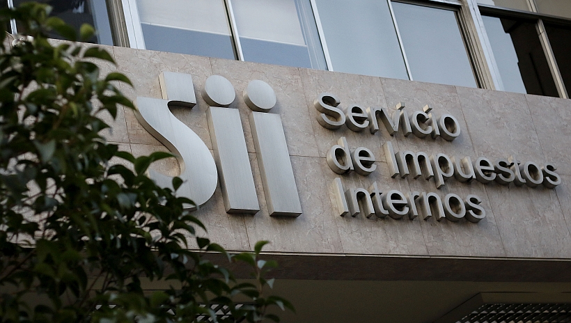 Asociación de Fiscalizadores del SII critica rebaja a Penta: "Es antojadiza y alejado de la norma"