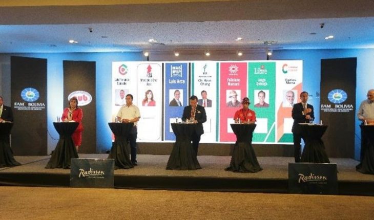 Bolivia: Luego de 18 años, los candidatos asistieron a un debate presidencial