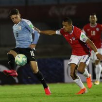 Con vergonzoso arbitraje, Uruguay derrota 2-1 a Chile en inicio de las Clasificatorias a Qatar 2022