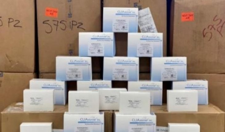 Decomisan más de 10 mil pruebas de COVID en aduana de Juárez
