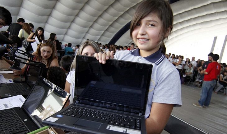 Desde el Congreso piden al Ejecutivo reemplazar útiles escolares por tecnología