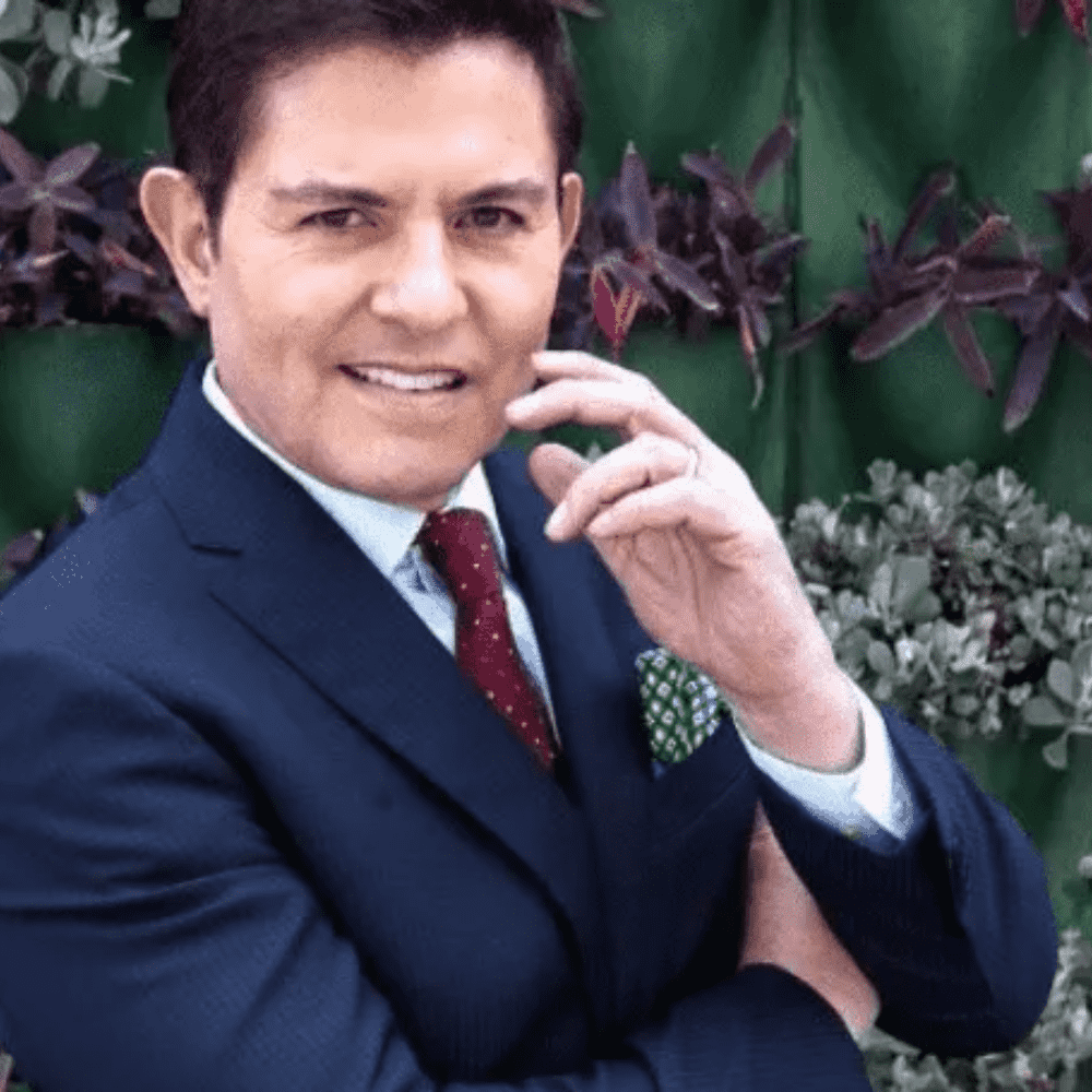 Ernesto Laguardia busca trabajo en México