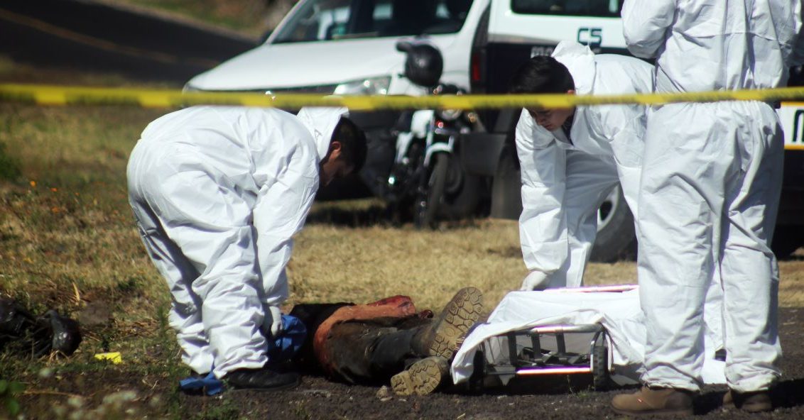 Hallan los cuerpos de 7 personas en una carretera de San Luis Potosí