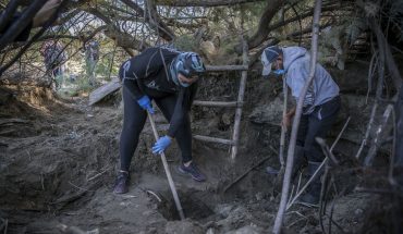 Hallan los restos de 59 personas en fosas de Salvatierra, Guanajuato