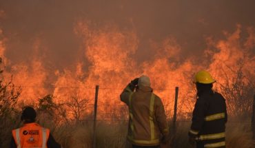 Incendios en San Luis: intentan apagar un fuego comenzado este viernes en las Sierras