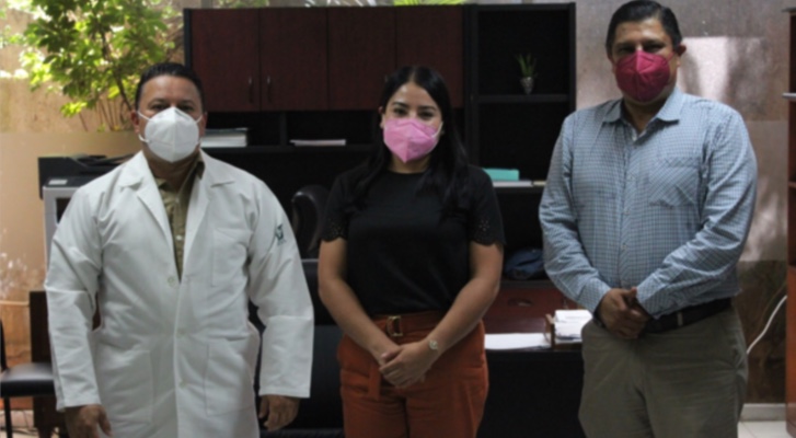Presenta Ignacio Campos nueva coordinadora del área médica en Casa de Atención