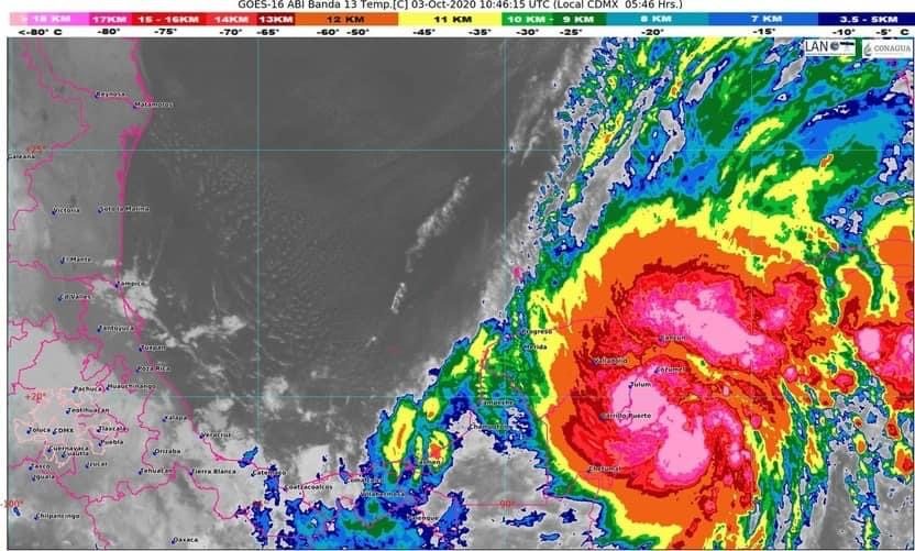 Se emite alerta roja en Quintana Roo por tormenta tropical "Gamma"