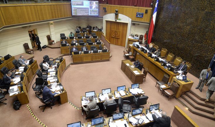 Senadores amenazaron con rechazar Presupuesto de Carabineros para el 2021