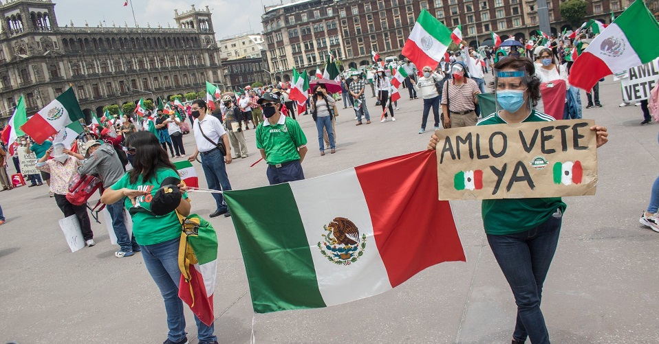 'Sí, nos estamos organizando, ¿le molesta?', responde a AMLO Sí Por México