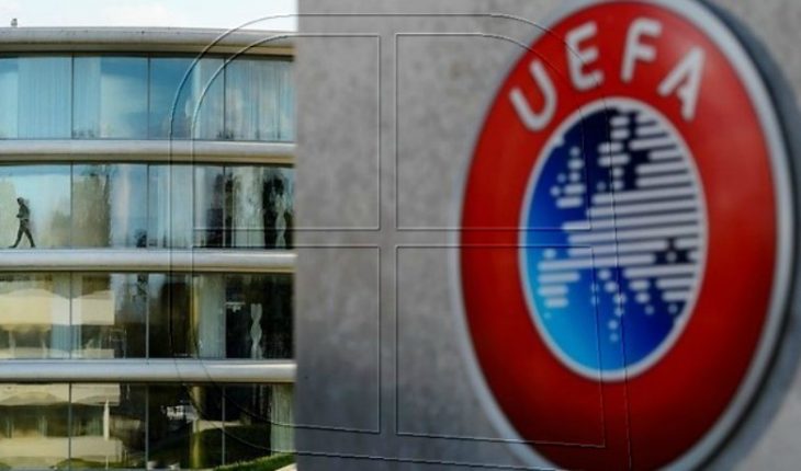 UEFA aprobó el regreso de los aficionados a un máximo del 30% de capacidad