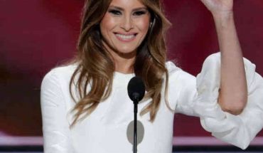 translated from Spanish: After recovering from Covid-19, Melania Trump will return to her campaign