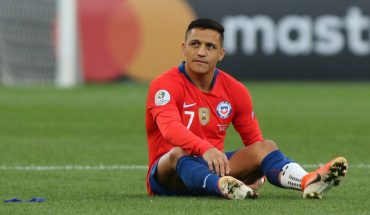 translated from Spanish: Alexis Sanchez explained his sayings after the match against Colombia: “At no time criticize anyone”