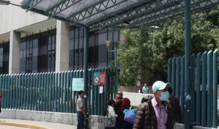 translated from Spanish: Almost filled CDMX’s La Raza Hospital for Covid-19 regrowth