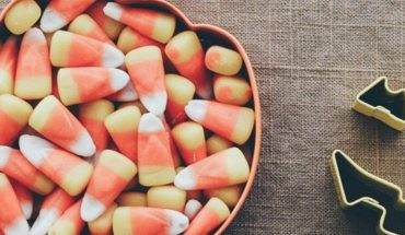 translated from Spanish: Call not to order candy on Halloween, Sinaloa civil protection