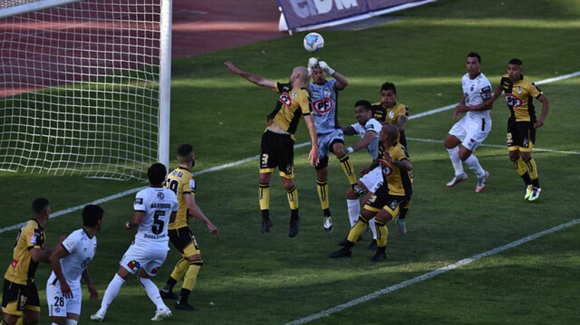 Colo Colo tied 2-2 on discounts with Coquimbo on Quinteros' debut at the bank