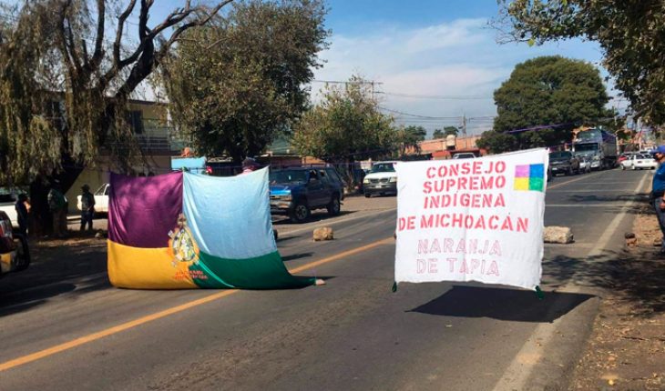 translated from Spanish: Indigenous Supreme Council blocks 4 roads in Michoacán