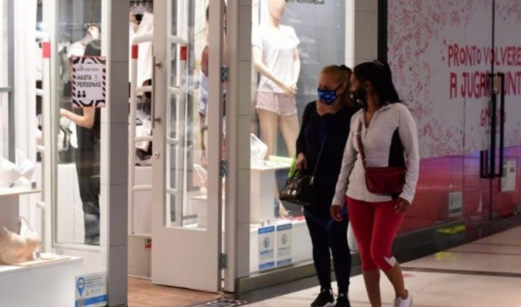 translated from Spanish: Mother’s Day: Retail sales fell by 25.1%