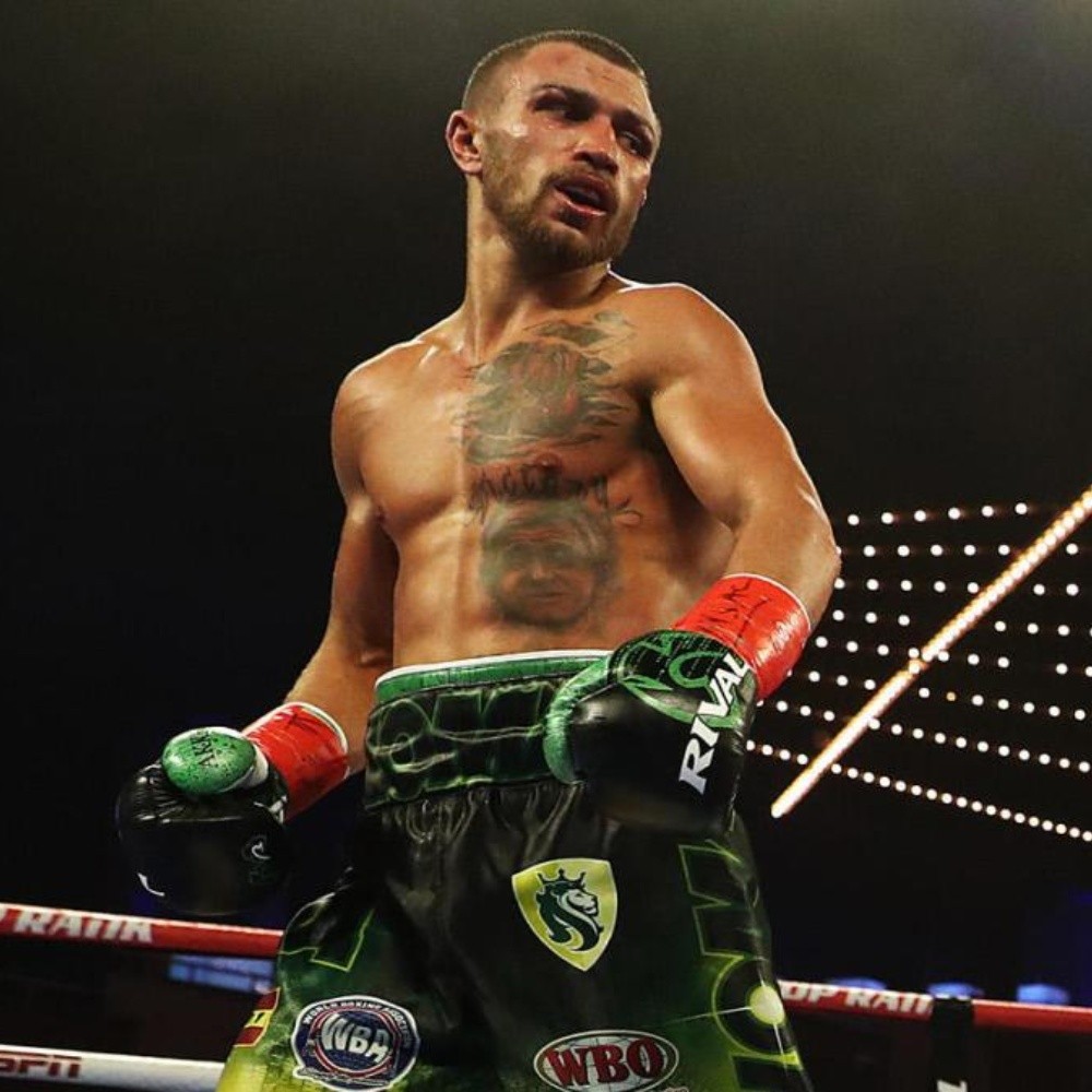 Vasiliy Lomachenko operated on his shoulder after fight in Las Vegas