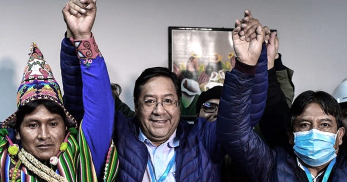 A un año del golpe de estado en Bolivia Arce asume la Presidencia