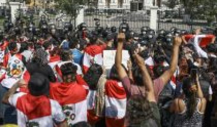 Abogada constitucionalista por crisis política en Perú: “Estamos en un vacío de poder grave”