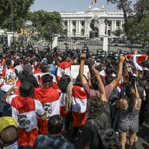Abogada constitucionalista por crisis política en Perú: “Estamos en un vacío de poder grave”