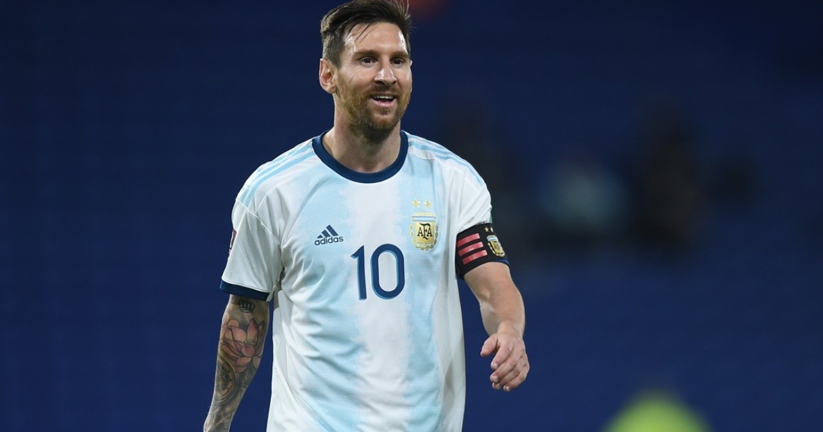 Argentina recibe a Paraguay buscando seguir arriba en las Eliminatorias: horario y TV