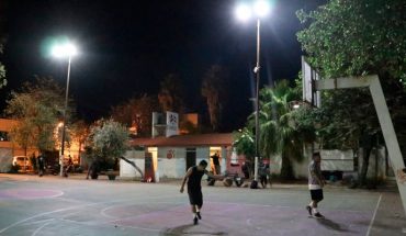 Atiende Gobierno de Morelia petición ciudadana para mejorar alumbrado en unidad deportiva