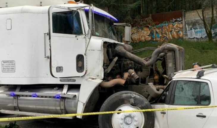 Choque en la carretera México-Toluca deja un muerto, Edomex