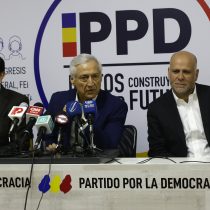 Convergencia Progresista presenta documento con propuestas para la Nueva Constitución: destaca régimen semipresidencial y democracia paritaria