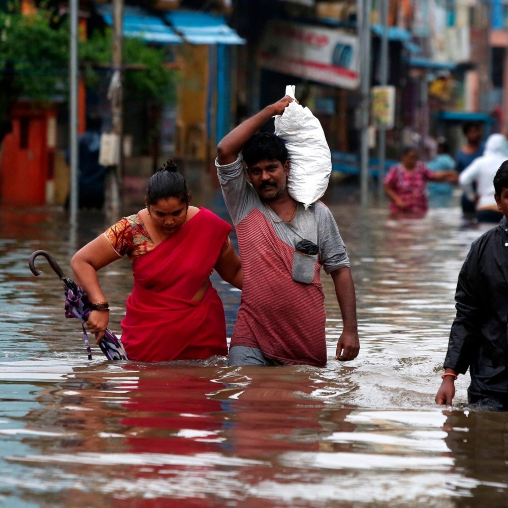 Devastadoras inundaciones tras ciclón Nivar en la India