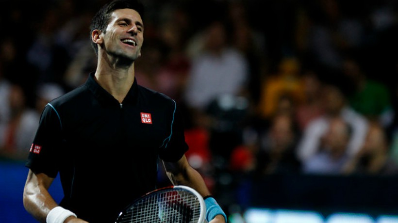 Djokovic no se equivoca y se instala en las semifinales del Masters en Londres
