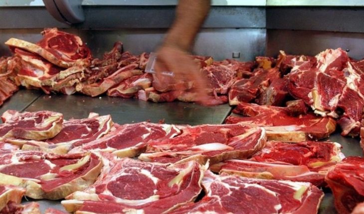 El Gobierno busca acordar con los frigoríficos “carnes a precios populares”