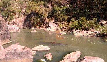 Encuentran el cuerpo de un joven dentro del río, en los límites de Michoacán y Jalisco
