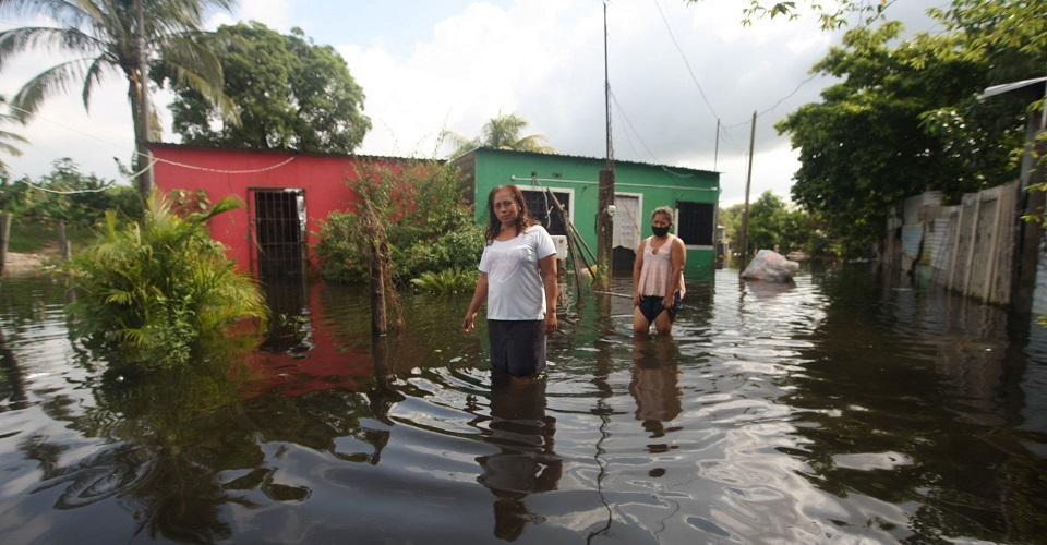 Gobierno de Tabasco acusa a CFE de inundaciones y exige indemnización