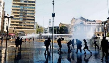 Interior analiza medidas tras cambio de zonas de protestas en Santiago