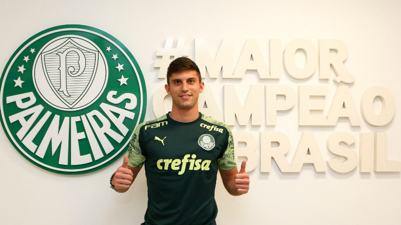 Kuscevic presentado en Palmeiras: "Jugar acá da más visibIlidad para la 'Roja'"