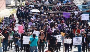 Marcha feminista contra asesinatos en Toluca, Edomex