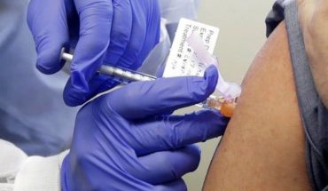 Vacuna contra COVID-19 será obligatoria en Argentina