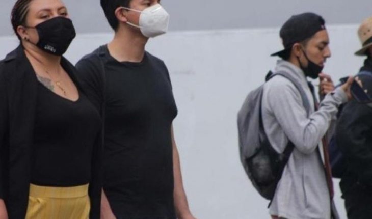 translated from Spanish: 19 people arrested in Nuevo León for not wearing mouth covers