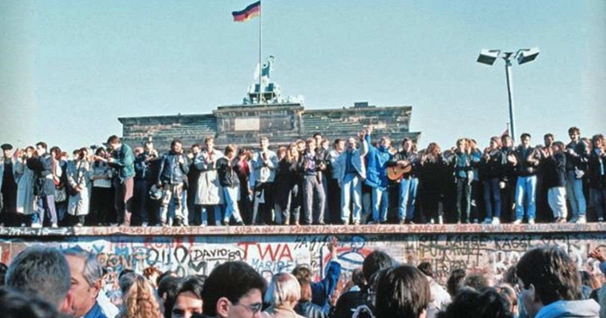 31th birthday of the fall of the Berlin Wall