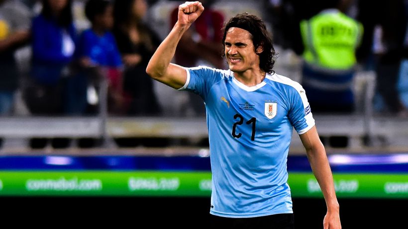 Cavani apologized after FIFA's announcement to investigate it for racism
