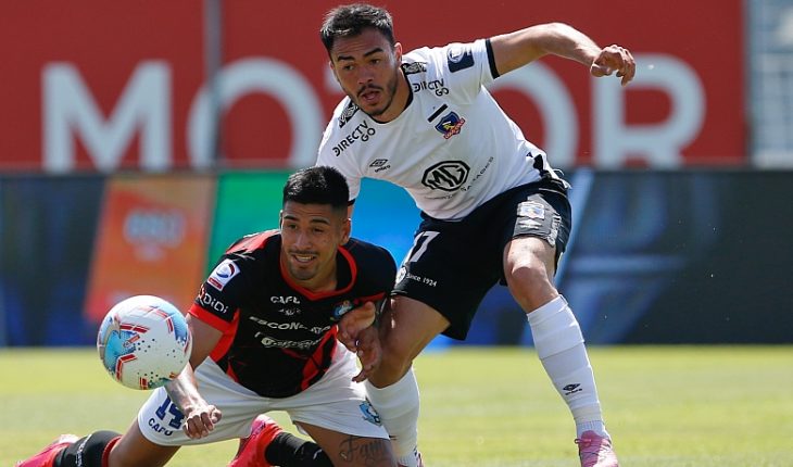 translated from Spanish: Colo Colo beats Deportes Antofagasta in the Monumental 1-0 and celebrates after eight months