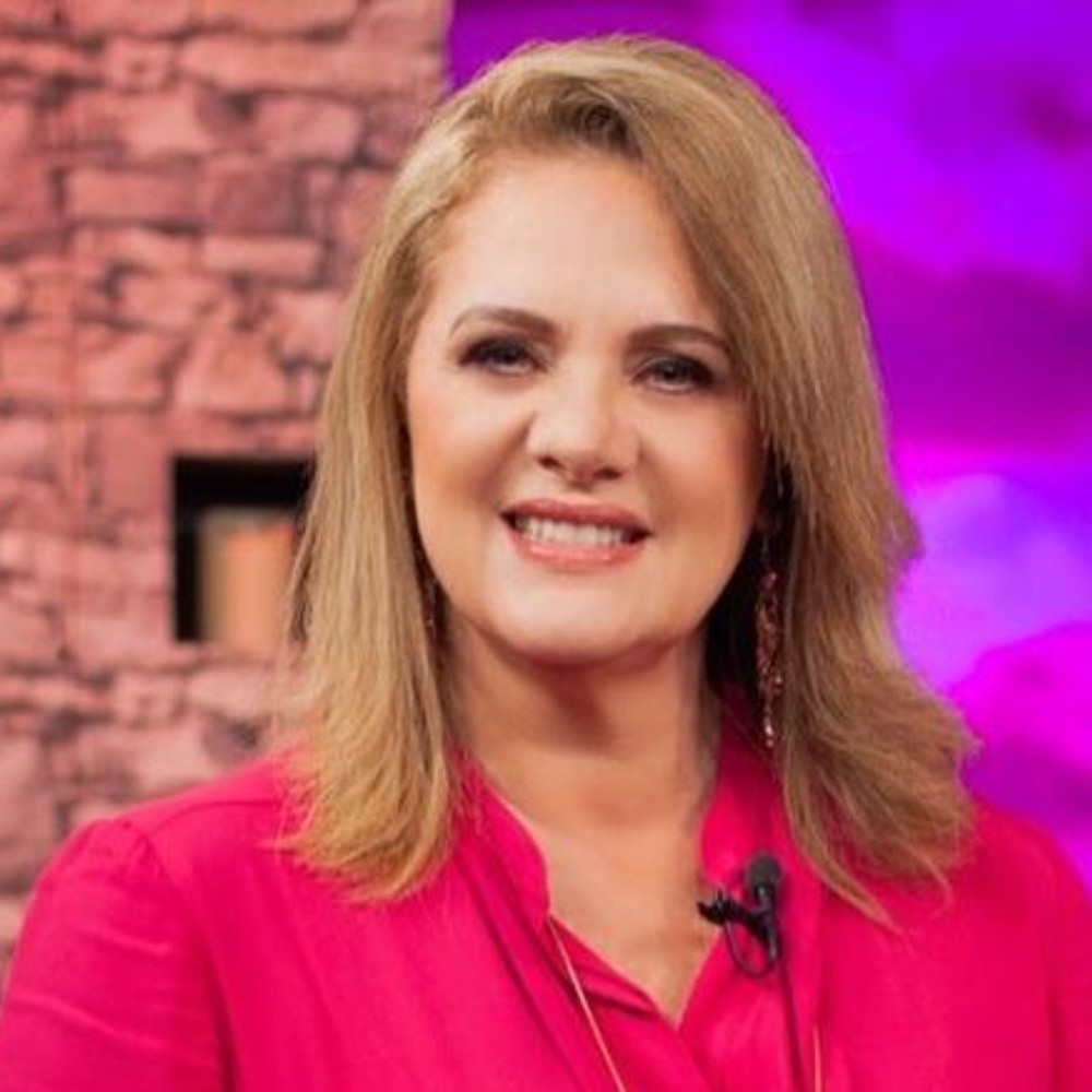 Erika Buenfil makes it clear that she is still beautiful with photo in nets