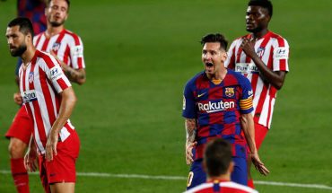 translated from Spanish: Lionel Messi pays tribute to Diego Maradona in Barcelona match against Osasuna